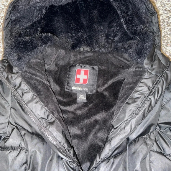 Swiss tech winter jacket - Picture 5 of 6